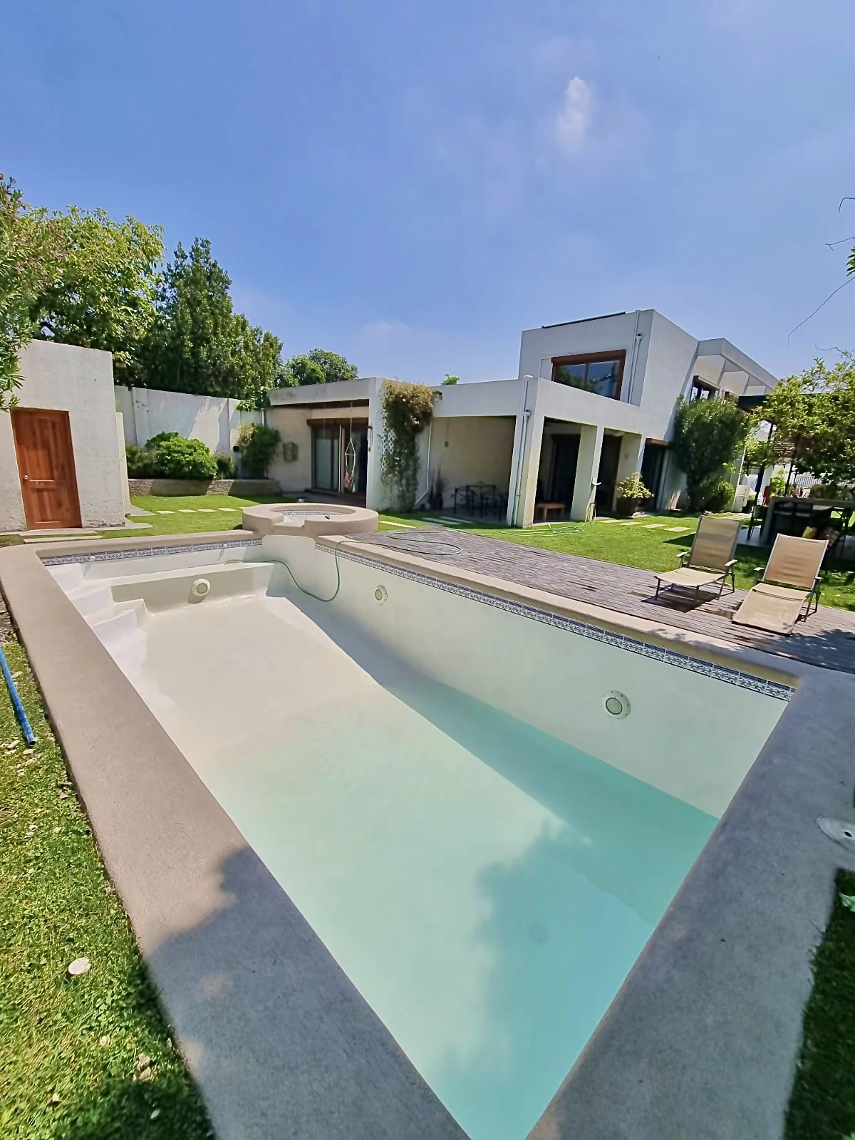 Proyecto de piscina 17 (img_20fa4c31c6) — Piscinas Vertientes
