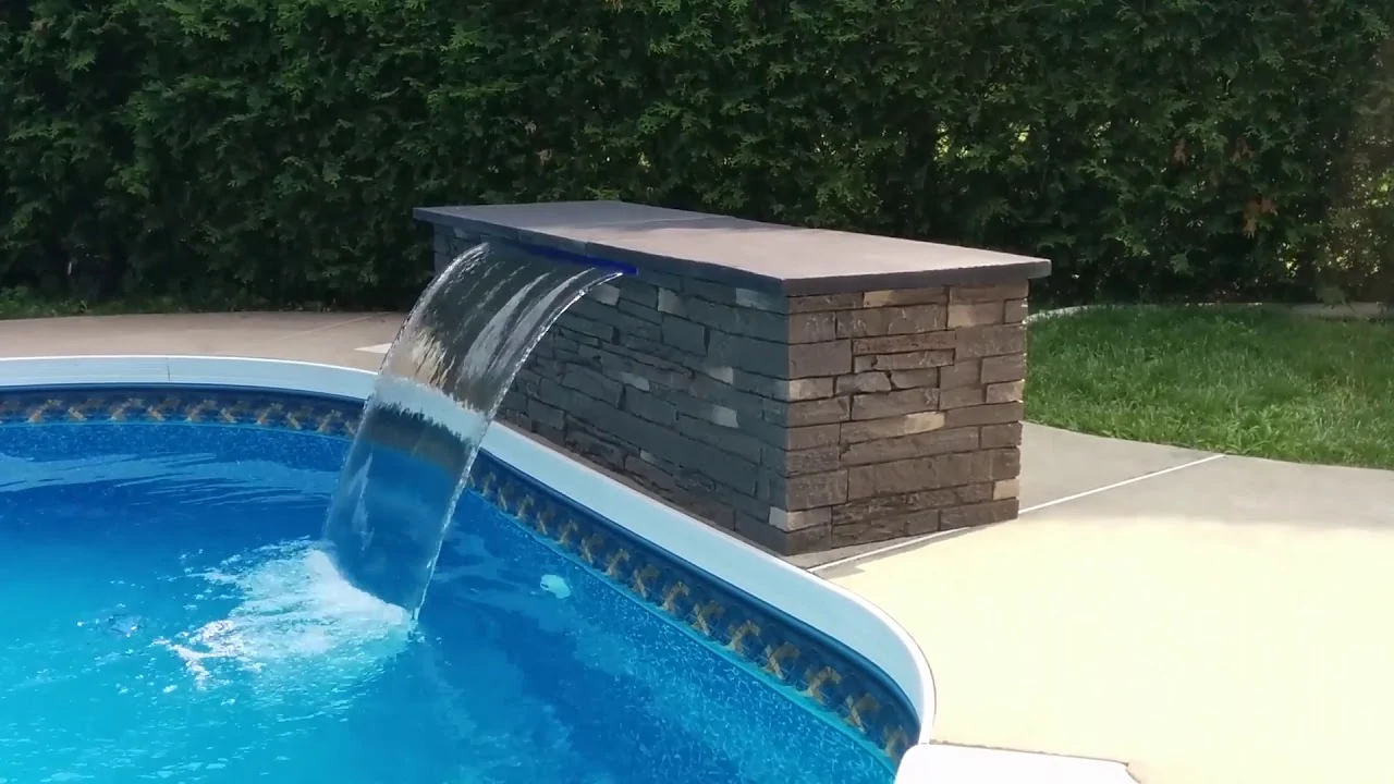 Velos y cascadas para piscina