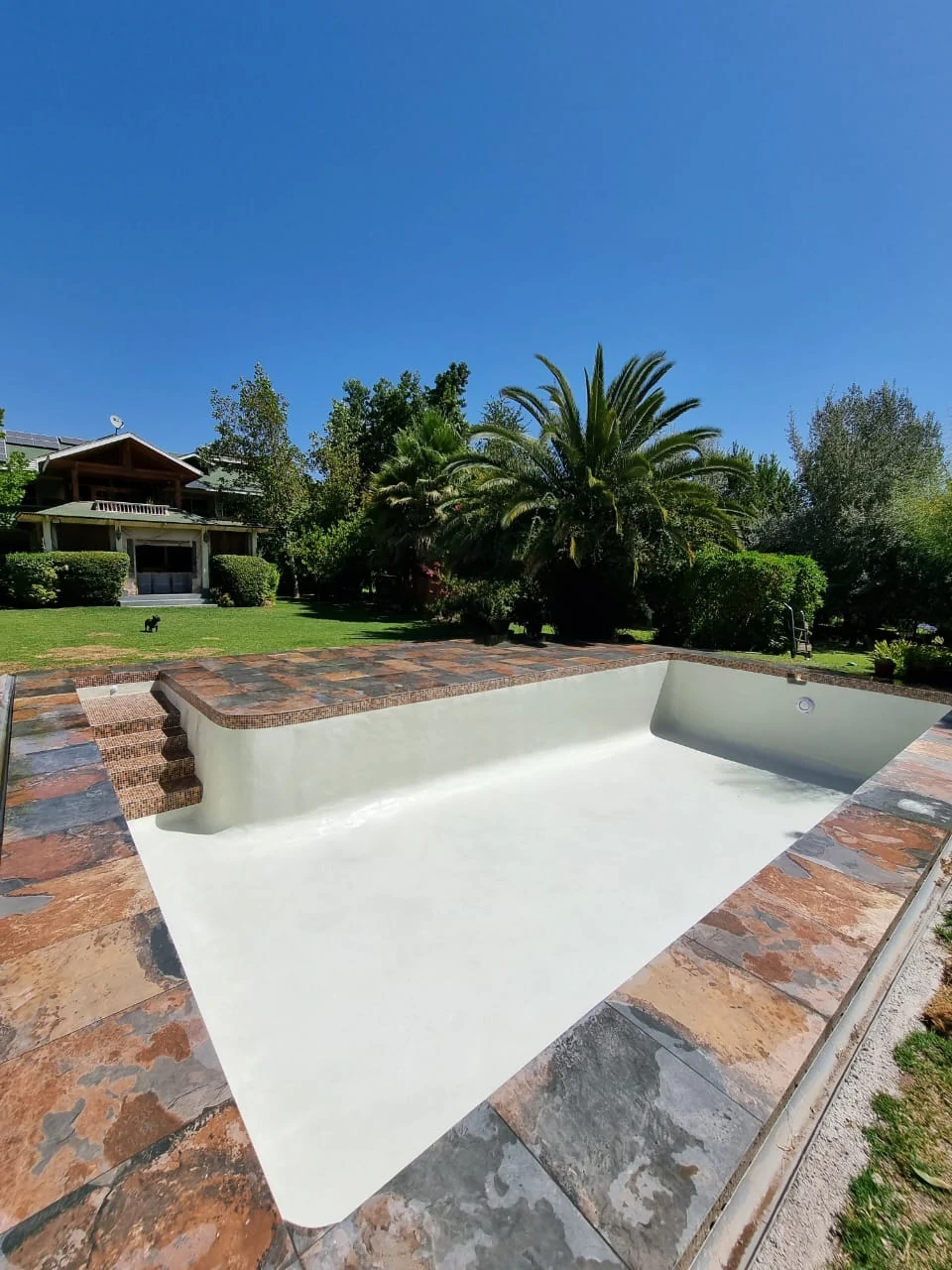 Proyecto de piscina 31 (img_2f4f7e1a1b) — Piscinas Vertientes