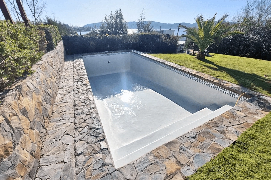 Proyecto de piscina 19 (img_b585a40acb) — Piscinas Vertientes